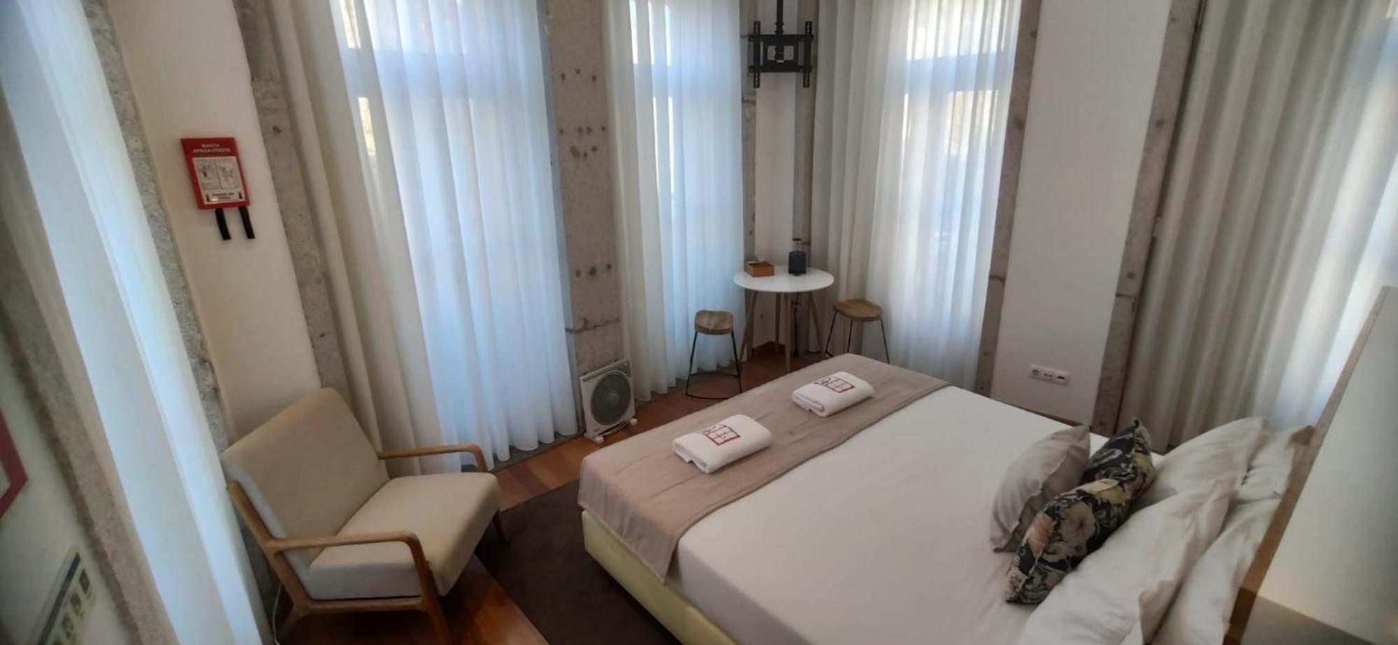 Stay In Apartments - S. Bento Порто Екстериор снимка